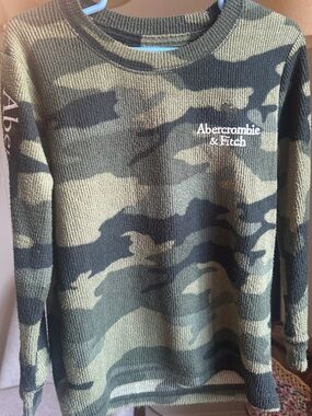 Abercrombie & Fitch kids boy Camo Crewneck Sweater - Green